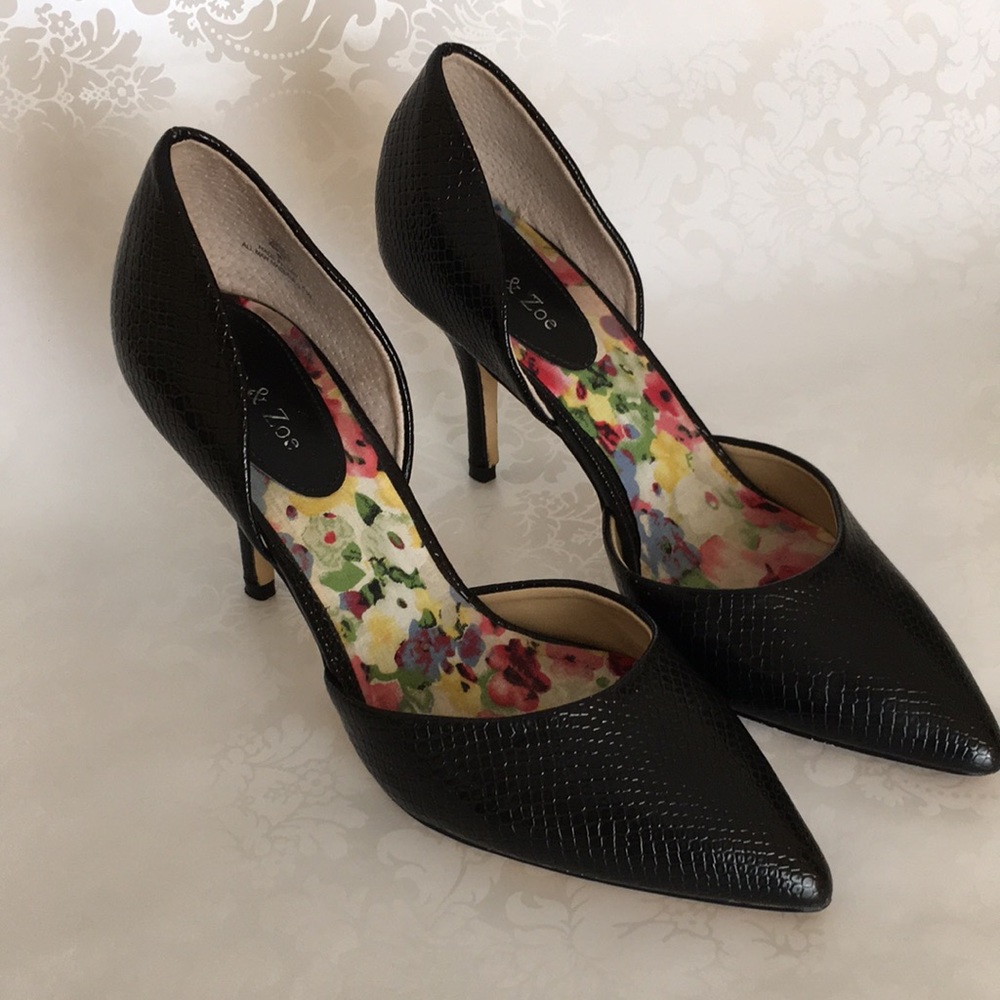 Eva & Zoe elegant black heels size 8